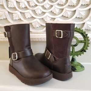 calf fitted boots